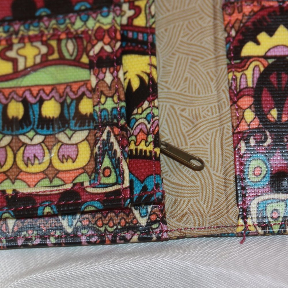 Sakroots Beaded Wallet - Picture 4 of 5